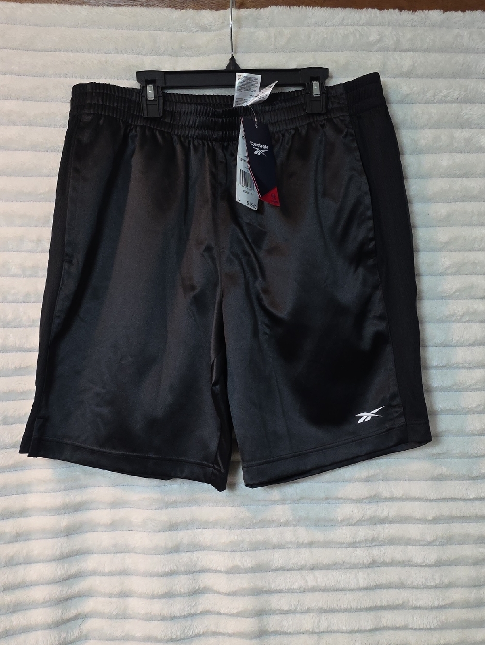 0226 Reebok‎ Black Men's Athletic Shorts Large